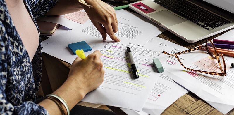 כתיבת עבודה סמינריונית בתשלום במשפטים